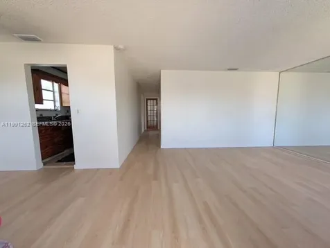 648 E 40th Street Hialeah FL 33013
