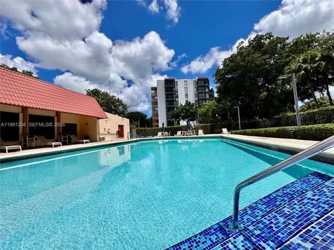 3301 N Country Club Drive Aventura FL 33180