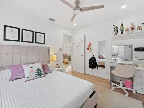 413 Cameron Drive Weston FL 33326