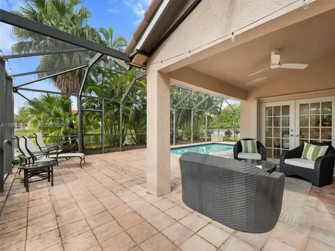 413 Cameron Drive Weston FL 33326