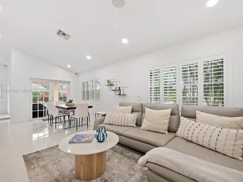 413 Cameron Drive Weston FL 33326