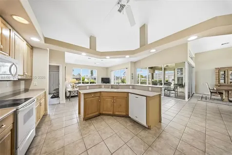 Cape Coral FL 33904