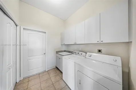 Cape Coral FL 33904