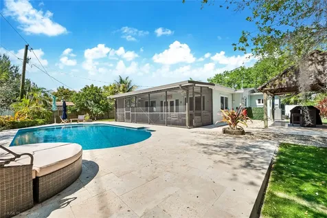 8535 SW 97th Road Miami FL 33173