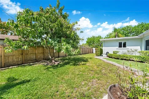 8535 SW 97th Road Miami FL 33173