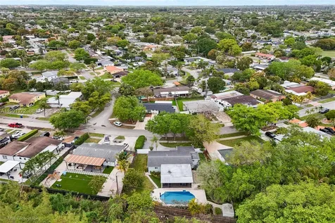 8535 SW 97th Road Miami FL 33173