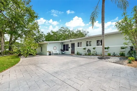 8535 SW 97th Road Miami FL 33173