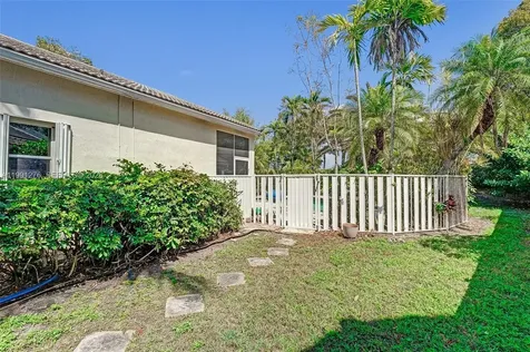 1080 Briar Ridge Road Weston FL 33327