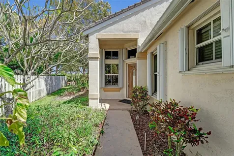 1080 Briar Ridge Road Weston FL 33327