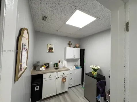 3900 Broadway Fort Myers FL 33901