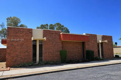 3900 Broadway Fort Myers FL 33901