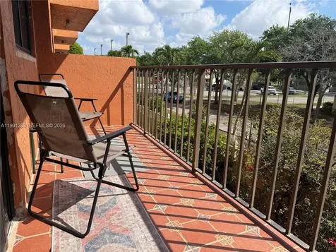 1800 W 54th Street Hialeah FL 33012