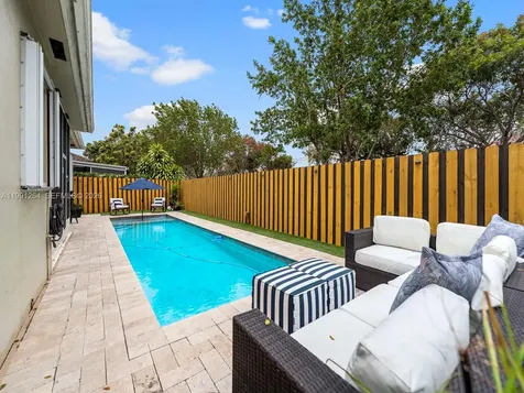 2021 SE 17th Avenue Homestead FL 33035