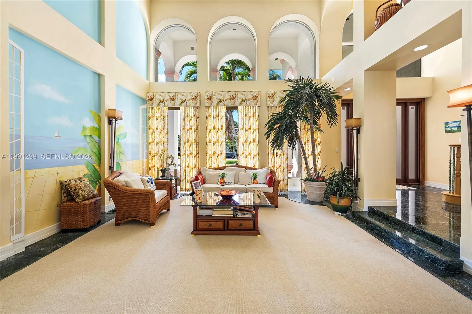 1047 S Southlake Drive Hollywood FL 33019