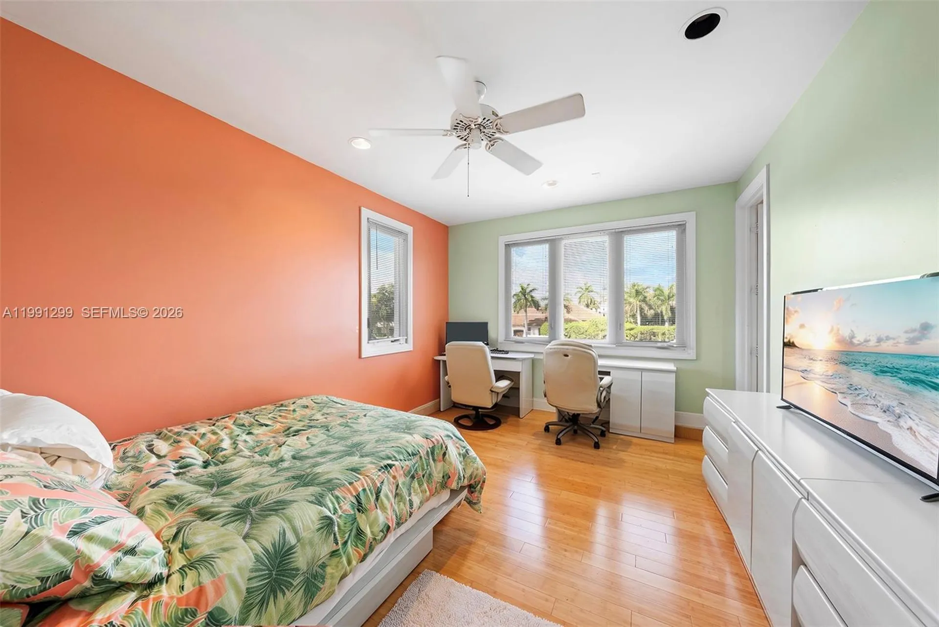 1047 S Southlake Drive Hollywood FL 33019