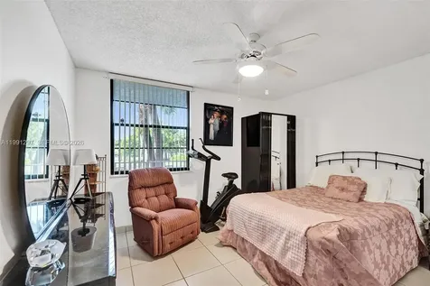 1502 Whitehall Drive Davie FL 33324