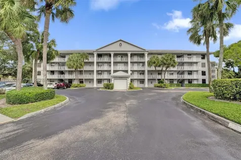 1502 Whitehall Drive Davie FL 33324