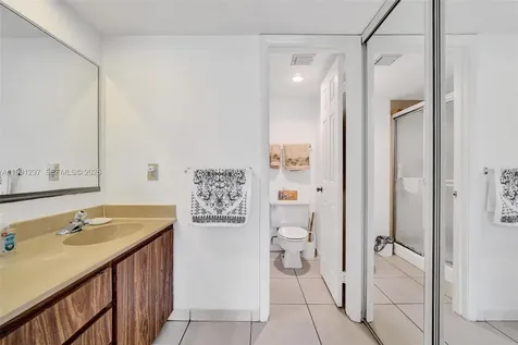 1502 Whitehall Drive Davie FL 33324