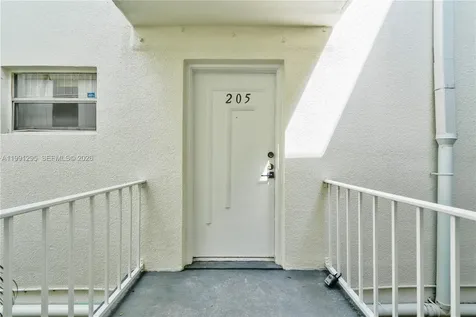 4205 N University Drive Sunrise FL 33351