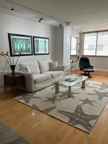 5005 Collins Avenue Miami Beach FL 33140