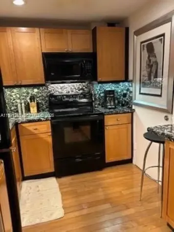 5005 Collins Avenue Miami Beach FL 33140
