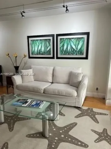 5005 Collins Avenue Miami Beach FL 33140