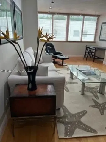 5005 Collins Avenue Miami Beach FL 33140