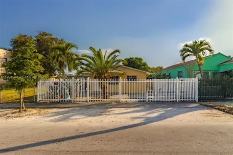 1518 NW 65th Street Miami FL 33147