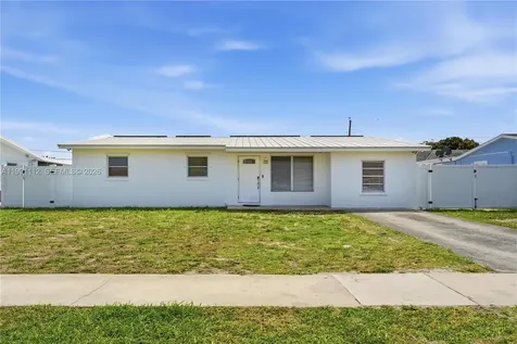 3352 Taconic Drive West Palm Beach FL 33406