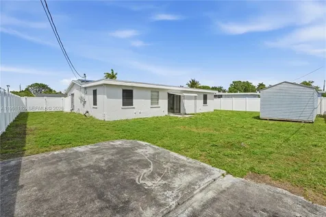 3352 Taconic Drive West Palm Beach FL 33406