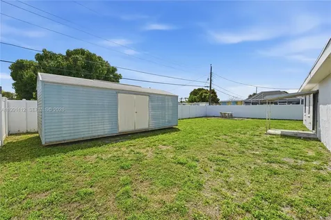3352 Taconic Drive West Palm Beach FL 33406