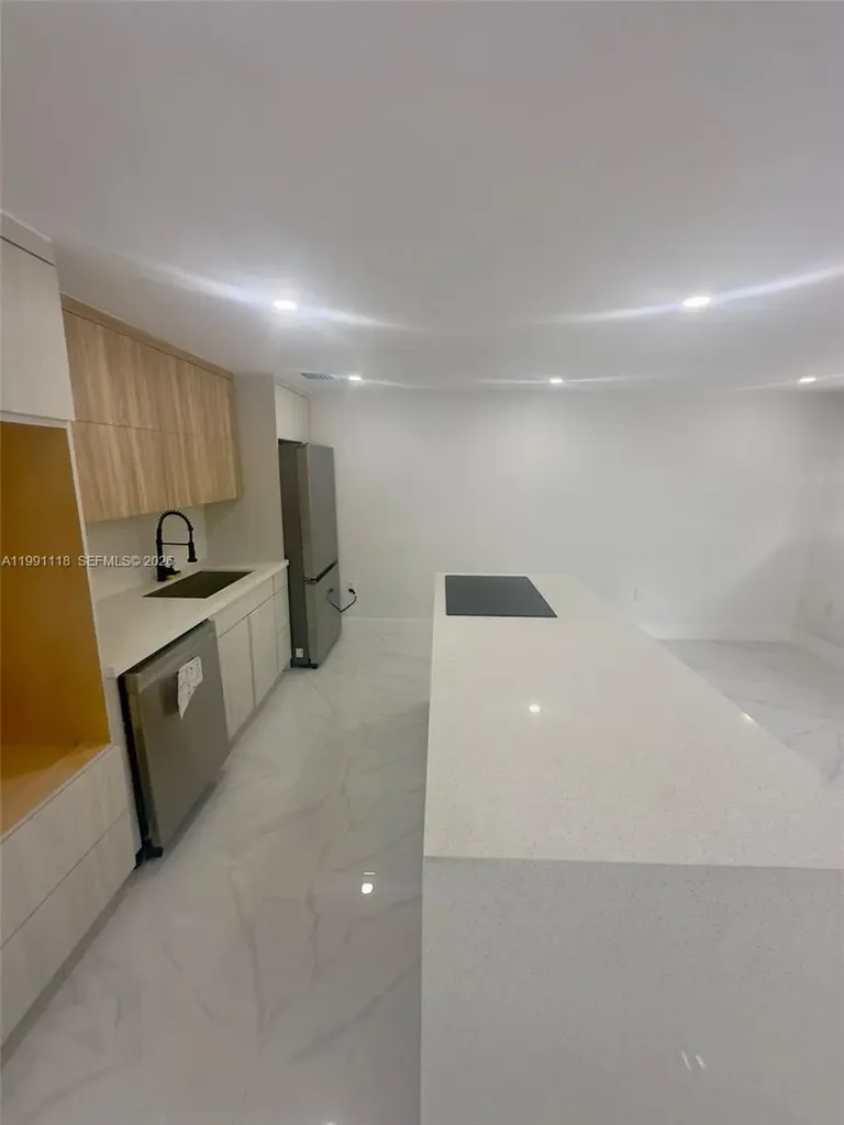 2110 NW 43rd Street Miami FL 33142