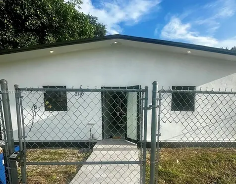 2110 NW 43rd Street Miami FL 33142