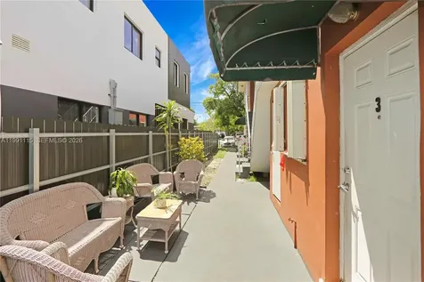 3191 SW 23rd Street Miami FL 33145