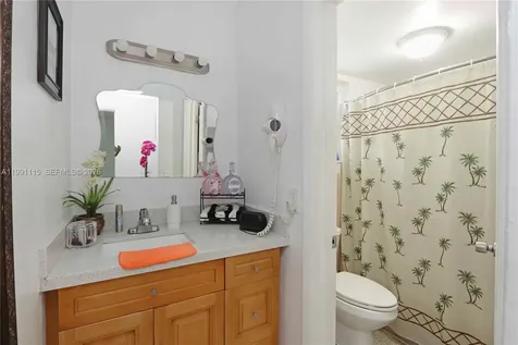 3191 SW 23rd Street Miami FL 33145