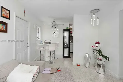 3191 SW 23rd Street Miami FL 33145