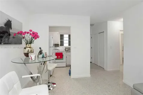 3191 SW 23rd Street Miami FL 33145