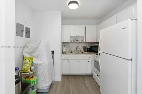3191 SW 23rd Street Miami FL 33145