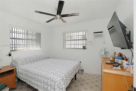 3191 SW 23rd Street Miami FL 33145