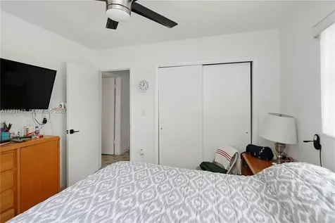 3191 SW 23rd Street Miami FL 33145