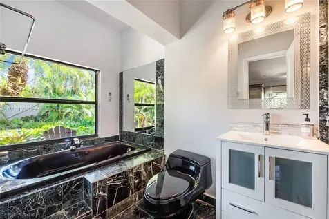 3620 Battersea Road Miami FL 33133