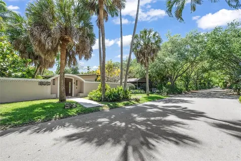 3620 Battersea Road Miami FL 33133