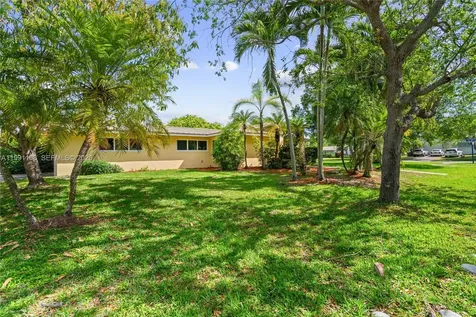 8201 SW 150th Drive Palmetto Bay FL 33158