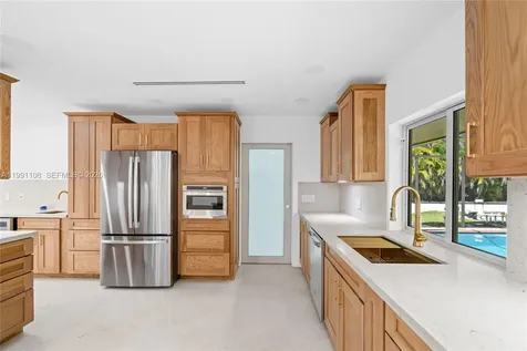 8201 SW 150th Drive Palmetto Bay FL 33158