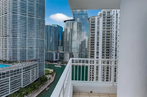 801 Brickell Key Boulevard Miami FL 33131