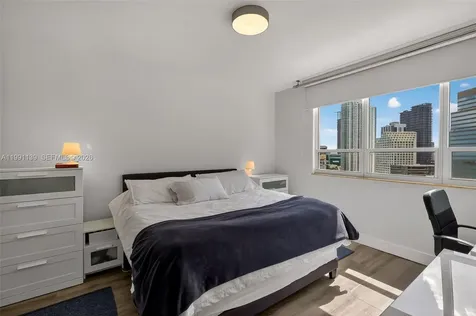 801 Brickell Key Boulevard Miami FL 33131
