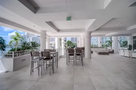 801 Brickell Key Boulevard Miami FL 33131