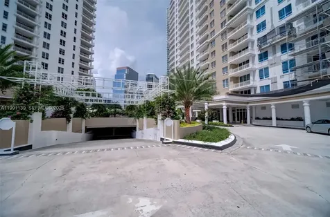 801 Brickell Key Boulevard Miami FL 33131