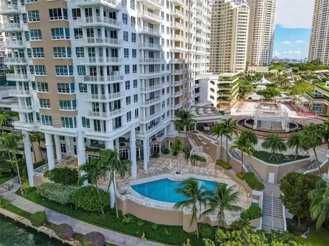 801 Brickell Key Boulevard Miami FL 33131