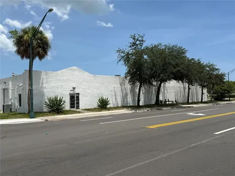 2610 Orange Avenue Fort Pierce FL 34947